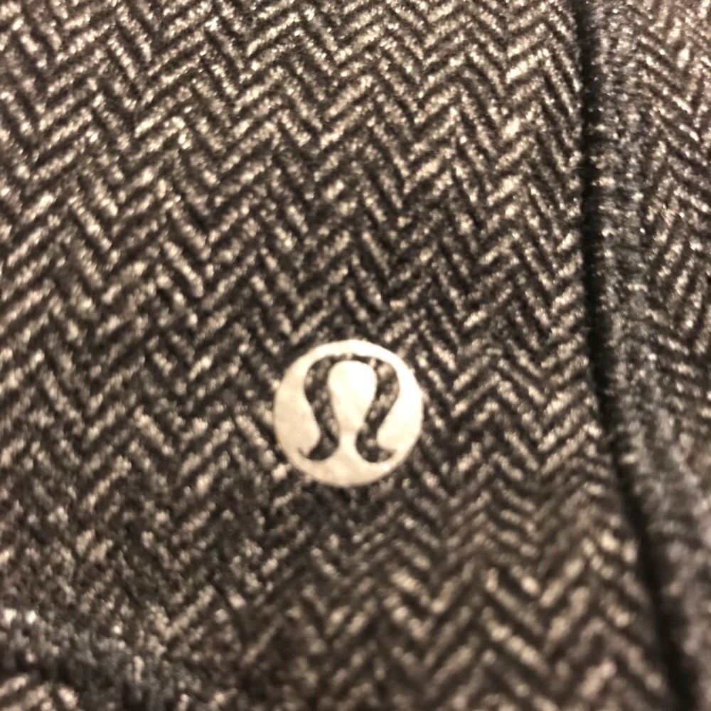 Lululemon athletica jacket - Picture 3 of 4